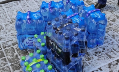 Przekazanie wód oraz środków czystości dla szpitala